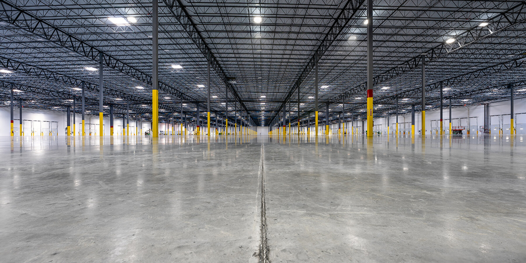 板条箱和桶内部