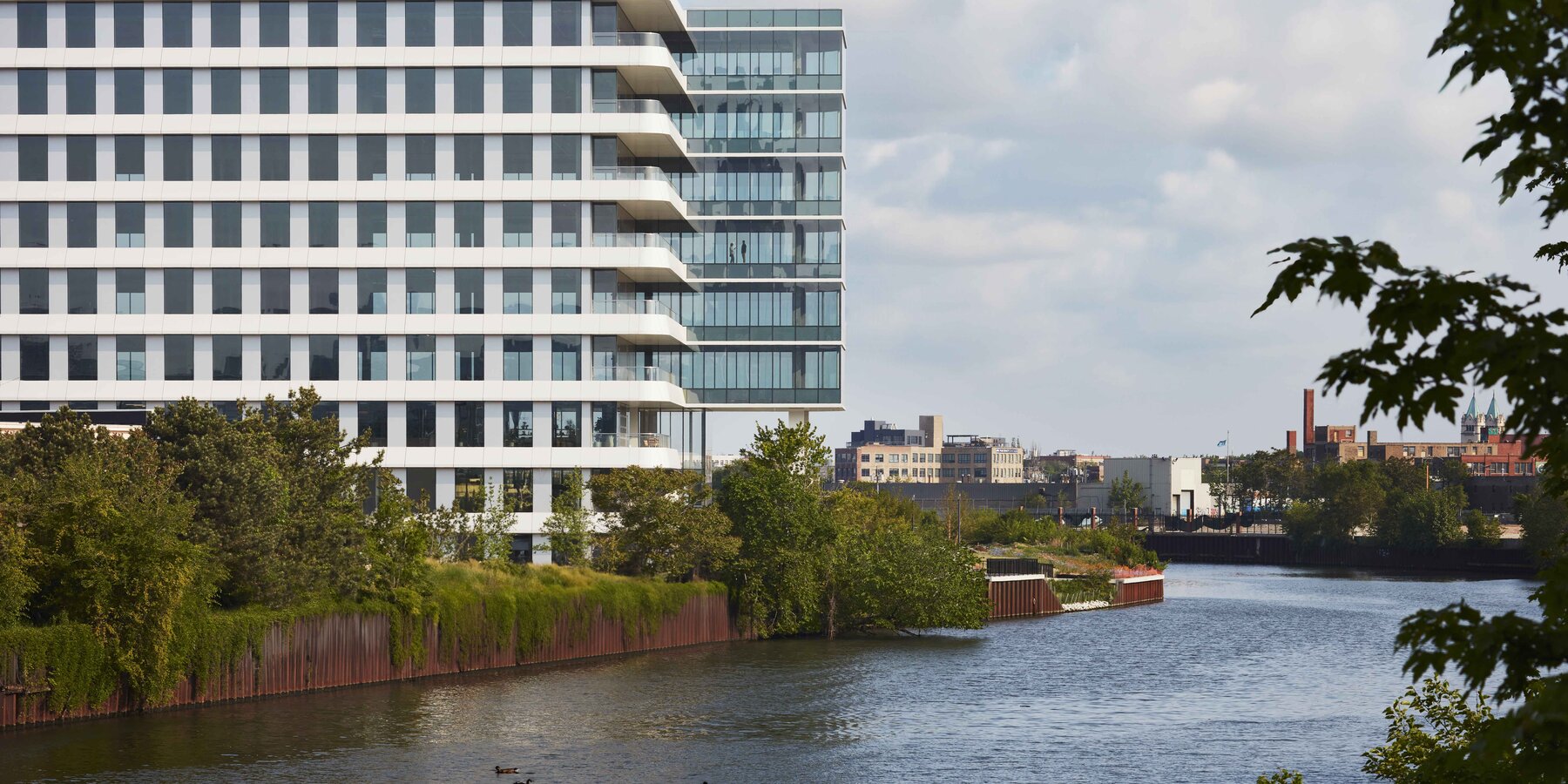 星空官网_1229 W 协和广场 5