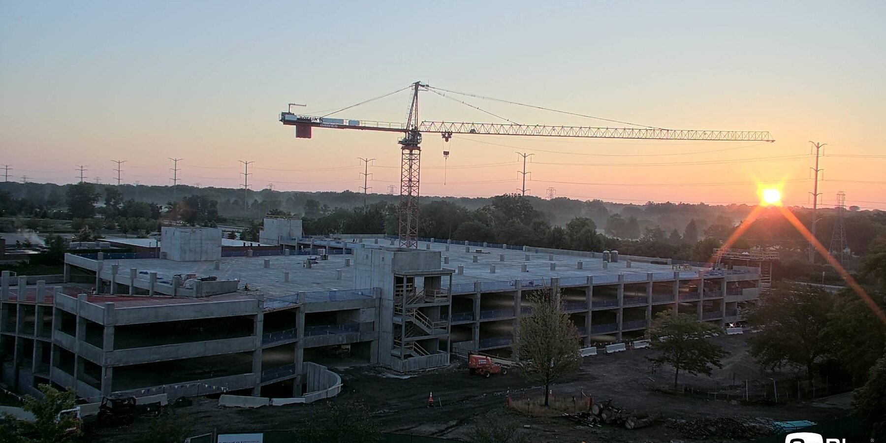 星空官网_NM LF车库