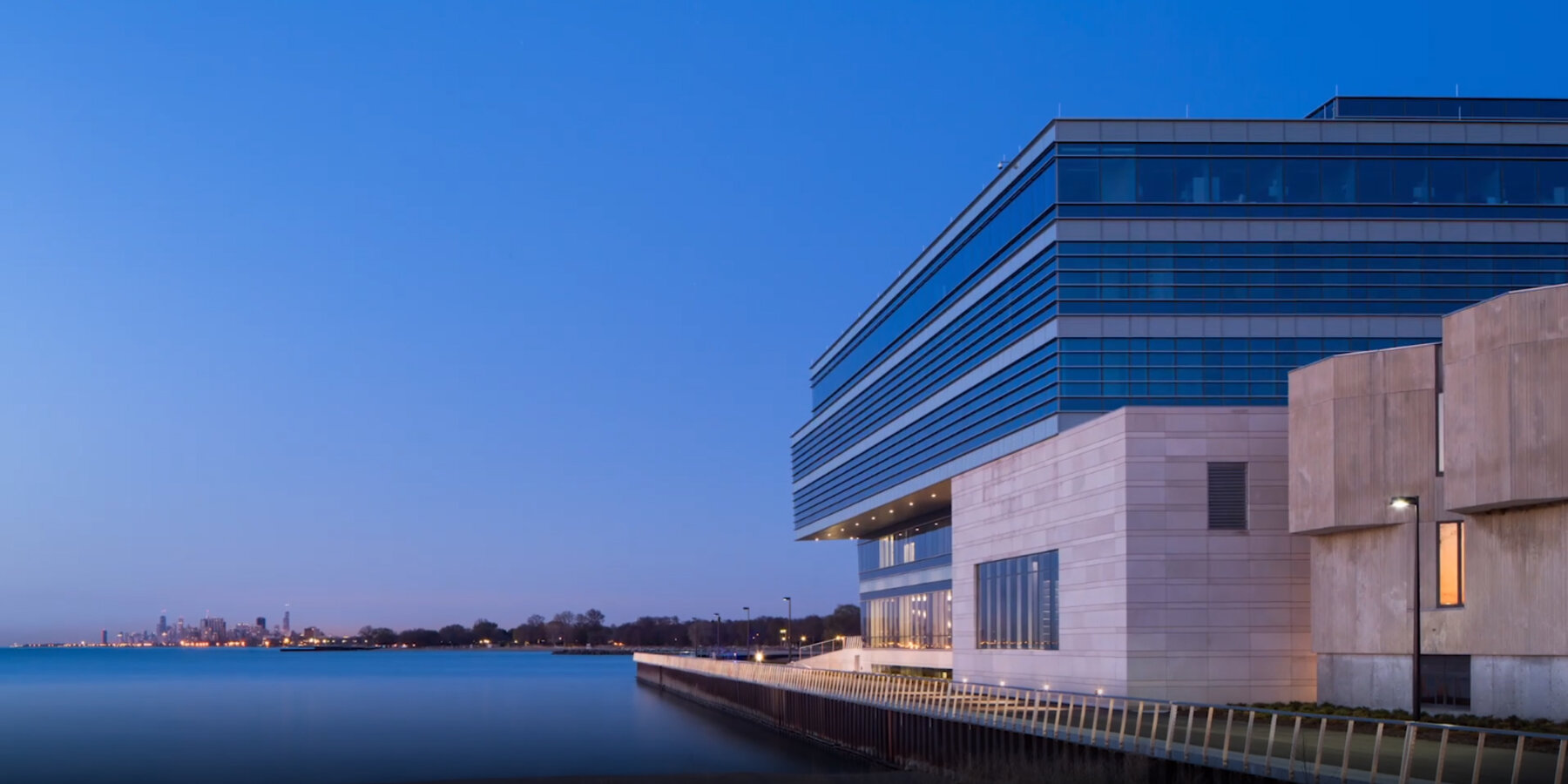 星空官网_NU Ryan中心